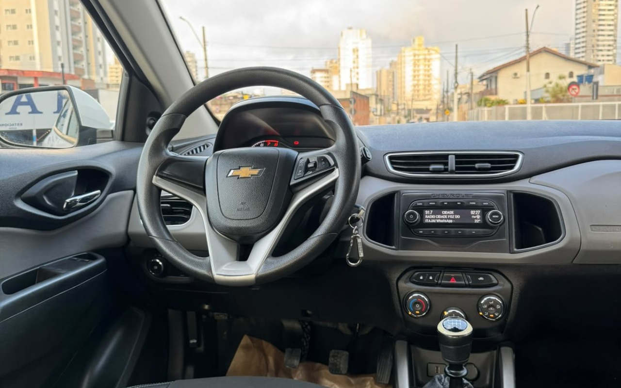 imagem-https://www.socarrao.com.br/sc-vehicle-images-prod/4371790/1792162096836-V2hhdHNBcHAgSW1hZ2UgMjAyNi0xMC0xNiBhdCAxMS4zMy4zOCAoMSkuanBlZw.jpeg