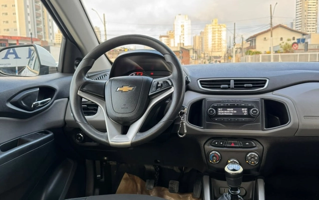 imagem-https://www.socarrao.com.br/sc-vehicle-images-prod/4371790/1792162096836-V2hhdHNBcHAgSW1hZ2UgMjAyNi0xMC0xNiBhdCAxMS4zMy4zOCAoMSkuanBlZw.jpeg