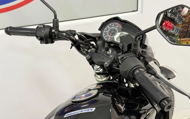 imagem-https://www.socarrao.com.br/sc-vehicle-images-prod/4371793/1792162103879-V2hhdHNBcHAgSW1hZ2UgMjAyNi0xMC0xNSBhdCAxNy4xMy4wNiAoMikuanBlZw.jpeg