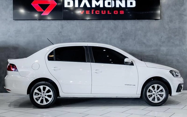 imagem-https://www.socarrao.com.br/sc-vehicle-images-prod/4371812/1792247802430-8558089_24_B_e561b41df1.jpeg
