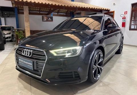 Audi A3 2019 Preto — foto 1 de 3