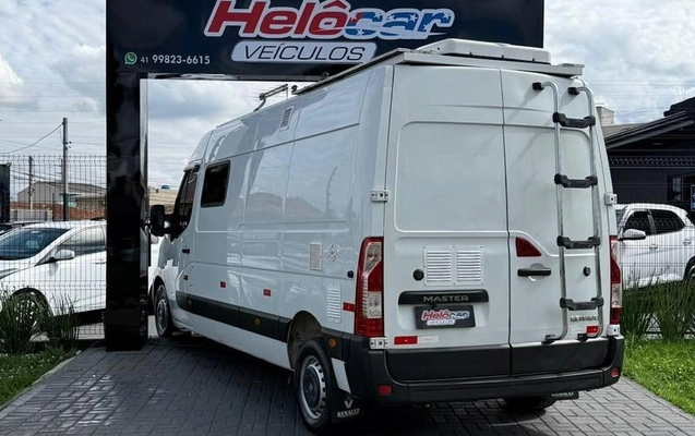 imagem-https://www.socarrao.com.br/sc-vehicle-images-prod/4371819/1792162417406-8576917_0_B_e3028adfd7.jpeg