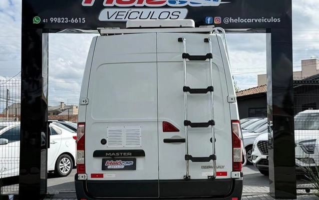 imagem-https://www.socarrao.com.br/sc-vehicle-images-prod/4371819/1792162417407-8576917_0_B_32d58b075c.jpeg