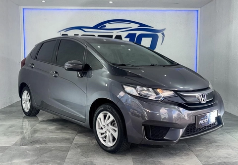 Honda Fit 2017 Cinza — foto 1 de 3