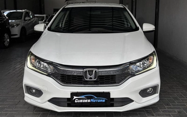 imagem-https://www.socarrao.com.br/sc-vehicle-images-prod/4371927/1792439787466-8565635_1_B_986e92952c.jpeg