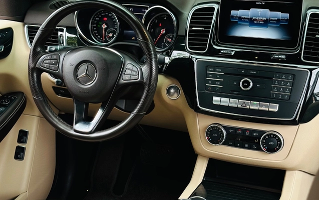 imagem-https://www.socarrao.com.br/sc-vehicle-images-prod/4371956/1792163607315-gb-3342903.jpeg