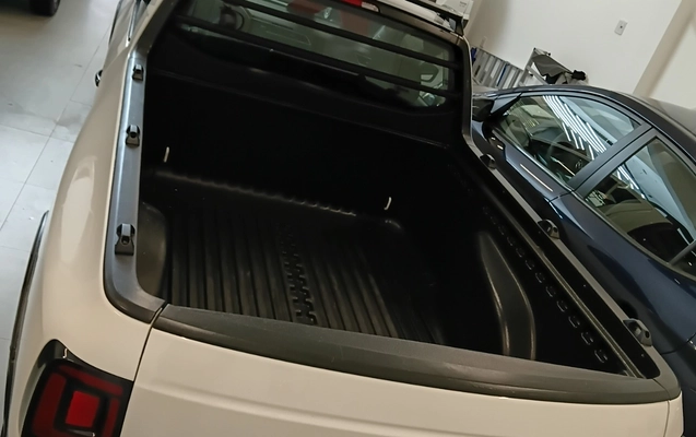 imagem-https://www.socarrao.com.br/sc-vehicle-images-prod/4371977/1792163707414-MjAyNjEwMTZfMDc1NTA5LmpwZw.jpg