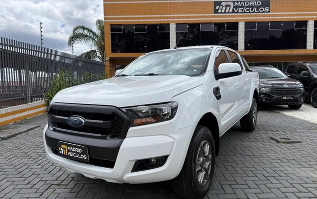imagem-https://www.socarrao.com.br/sc-vehicle-images-prod/4371997/1792585724352-8484662_1_B_49d8b01b4c.jpeg
