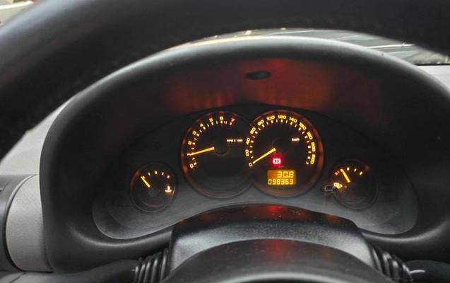 imagem-https://www.socarrao.com.br/sc-vehicle-images-prod/4372016/1792164001111-8577372_14_B_43414d6985.jpeg