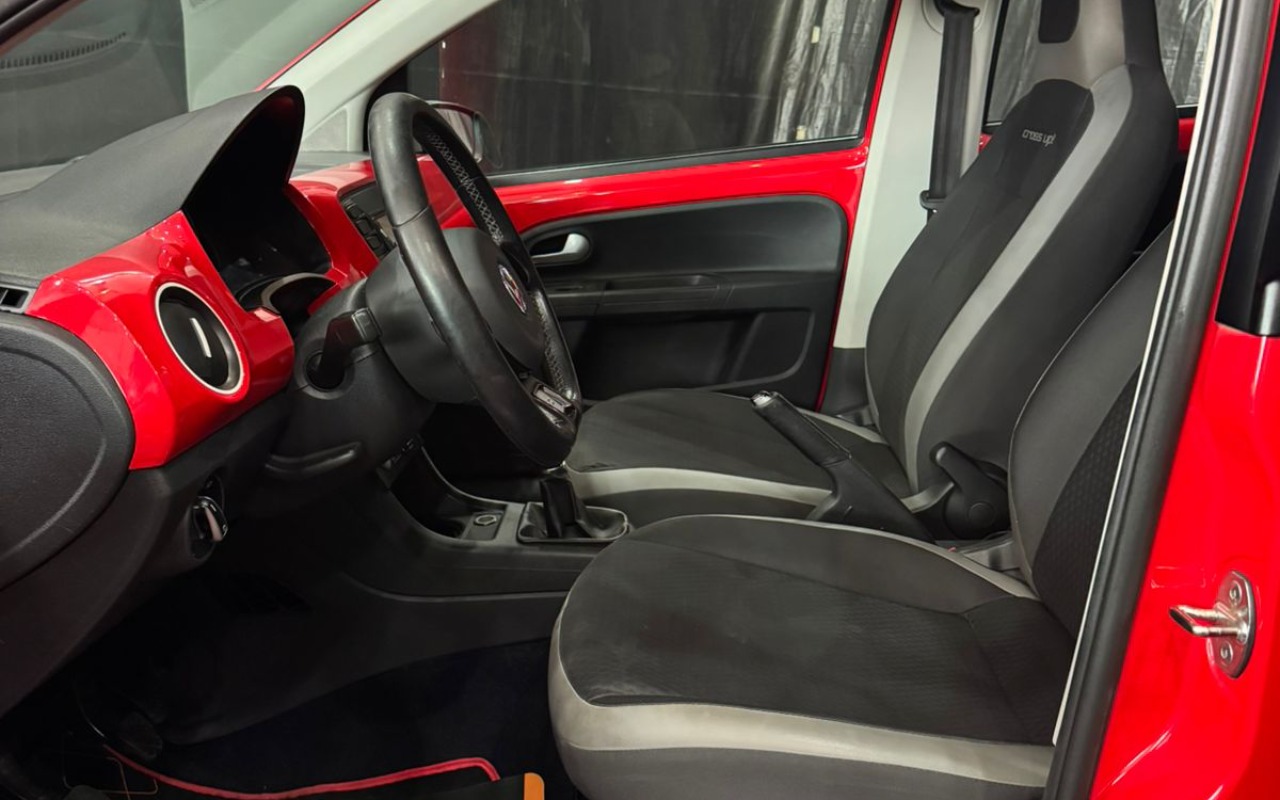 imagem-https://www.socarrao.com.br/sc-vehicle-images-prod/4372028/1792164150131-VlcgVm9sa3N3YWdlbiBVUCBDcm9zcyBDb21wbGV0byAyMDE1LTIwMTYgU3RlaW5iYWNoIE11bHRpbWFyY2FzIGVtIFNhbnRvIEFtYXJvIGRhIEltcGVyYXRyaXogU0MgMTIuanBlZw.jpeg