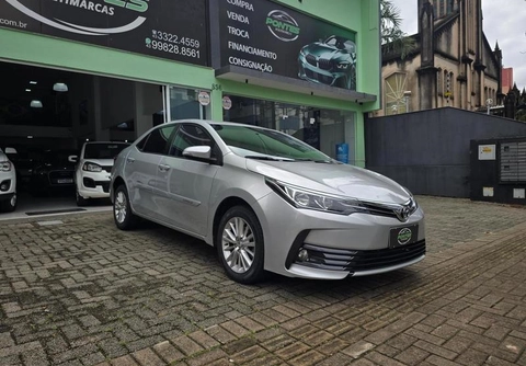 Toyota Corolla 2018 Prata — foto 1 de 3