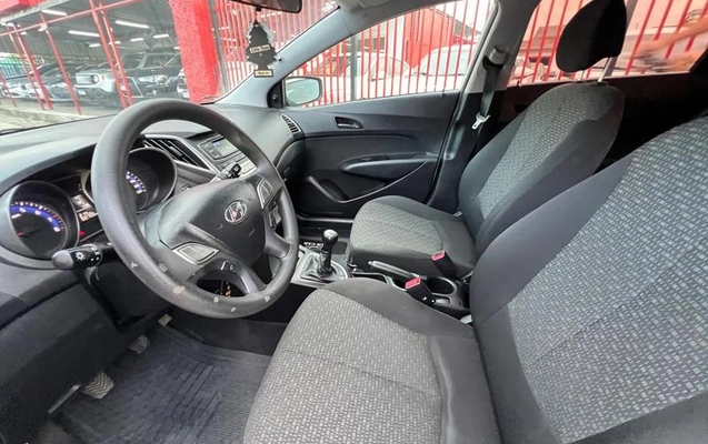 imagem-https://www.socarrao.com.br/sc-vehicle-images-prod/4372034/1792179326863-8577519_9_B_3b22bd3b6e.jpeg
