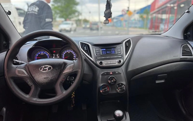 imagem-https://www.socarrao.com.br/sc-vehicle-images-prod/4372034/1792179326864-8577519_10_B_3ef333590e.jpeg