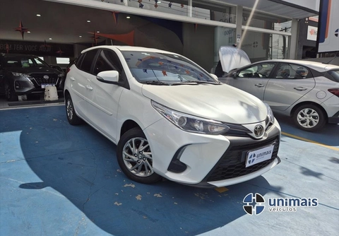Toyota Yaris 2023 Branco — foto 1 de 3