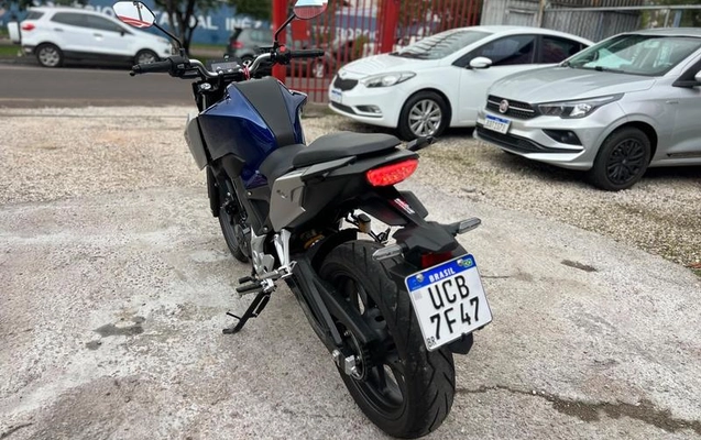 imagem-https://www.socarrao.com.br/sc-vehicle-images-prod/4372135/1792409400581-8577586_7_B_0e217073ad.jpeg