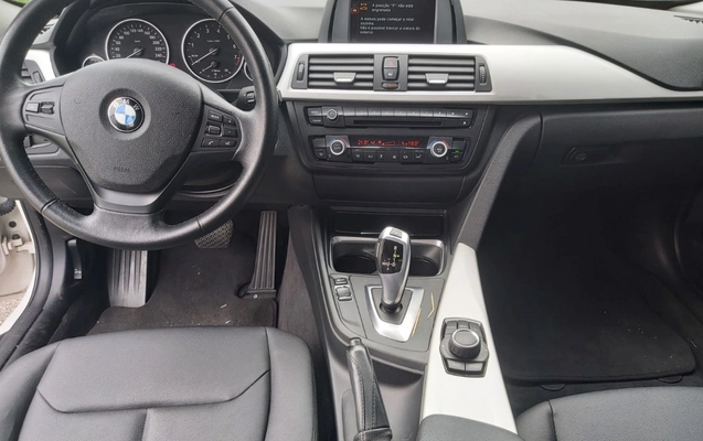 imagem-https://www.socarrao.com.br/sc-vehicle-images-prod/4372208/1792165802871-V2hhdHNBcHAgSW1hZ2UgMjAyNi0xMC0xNSBhdCAxNC40MC4zMiAoMikuanBlZw.jpeg