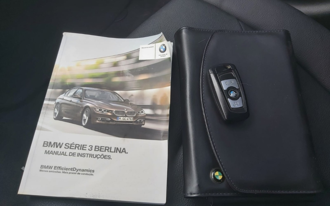 imagem-https://www.socarrao.com.br/sc-vehicle-images-prod/4372208/1792165803341-V2hhdHNBcHAgSW1hZ2UgMjAyNi0xMC0xNSBhdCAxNC40MC4zMyAoMykuanBlZw.jpeg