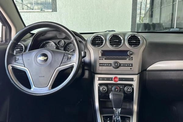 imagem-https://www.socarrao.com.br/sc-vehicle-images-prod/4372213/1792165865708-8577609_12_B_a18dd85072.jpeg