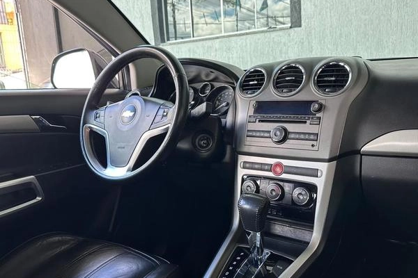 imagem-https://www.socarrao.com.br/sc-vehicle-images-prod/4372213/1792165865709-8577609_15_B_55a0f307c0.jpeg