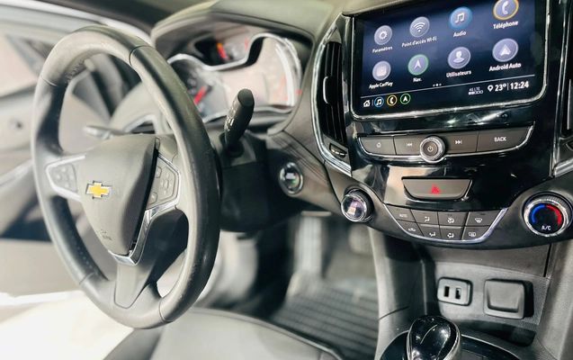 imagem-https://www.socarrao.com.br/sc-vehicle-images-prod/4372308/1792166892738-003_4d8b171ad1eb1c83e25a0c2b4f95ac72.jpg
