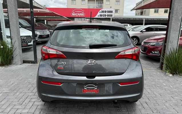 imagem-https://www.socarrao.com.br/sc-vehicle-images-prod/4372313/1792167095179-8571983_9_B_77c477b424.jpeg