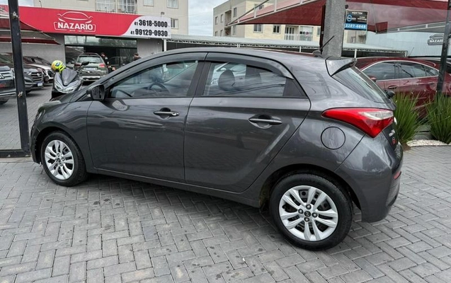 imagem-https://www.socarrao.com.br/sc-vehicle-images-prod/4372313/1792167095180-8571983_11_B_710f2b19a6.jpeg