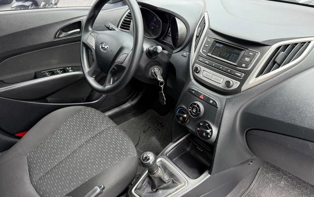 imagem-https://www.socarrao.com.br/sc-vehicle-images-prod/4372313/1792167095182-8571983_17_B_e1f6dbc0b7.jpeg
