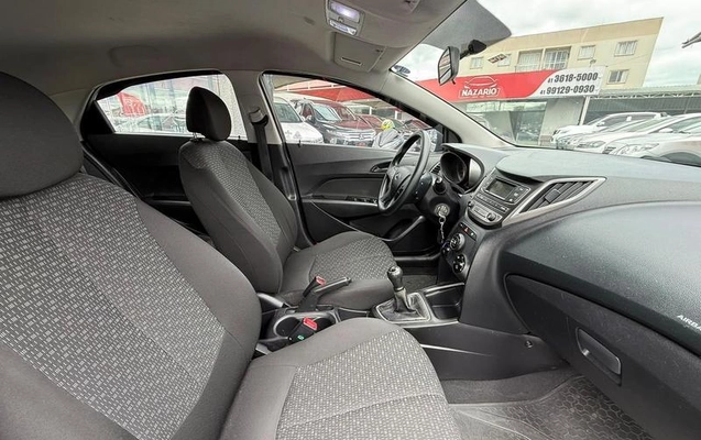 imagem-https://www.socarrao.com.br/sc-vehicle-images-prod/4372313/1792167095183-8571983_18_B_d716ee0827.jpeg