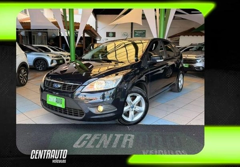 Ford Focus 2013 Preto — foto 1 de 3