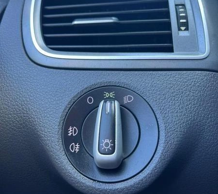 imagem-https://www.socarrao.com.br/sc-vehicle-images-prod/4372319/1792248300381-8574441_9_B_ca77e183dd.jpeg