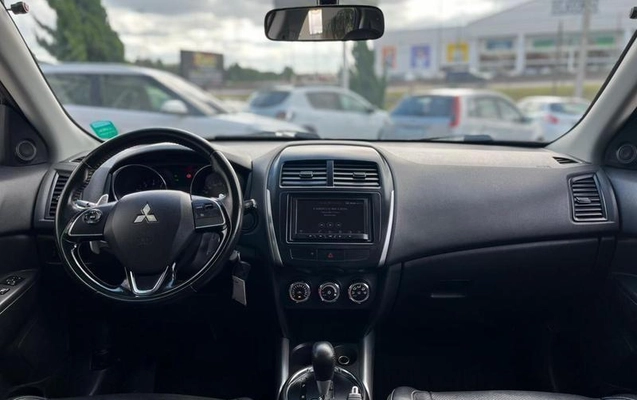 imagem-https://www.socarrao.com.br/sc-vehicle-images-prod/4372320/1792247833822-8574551_2_B_06443f8776.jpeg