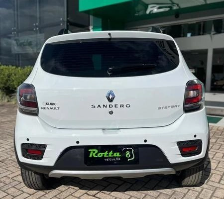 imagem-https://www.socarrao.com.br/sc-vehicle-images-prod/4372322/1792167158137-8574587_13_B_9d341a4e3b.jpeg