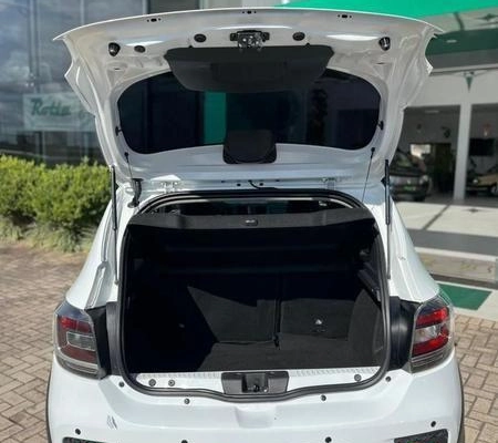 imagem-https://www.socarrao.com.br/sc-vehicle-images-prod/4372322/1792167158139-8574587_18_B_903183e1a7.jpeg