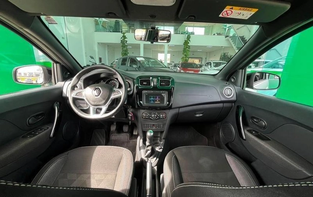 imagem-https://www.socarrao.com.br/sc-vehicle-images-prod/4372325/1792167162192-8574663_9_B_f93ab98a73.jpeg