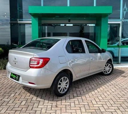 imagem-https://www.socarrao.com.br/sc-vehicle-images-prod/4372325/1792167162194-8574663_11_B_0daad17eda.jpeg