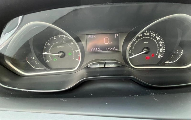 imagem-https://www.socarrao.com.br/sc-vehicle-images-prod/4372336/1792247813712-8574838_8_B_ec75fabec8.jpeg