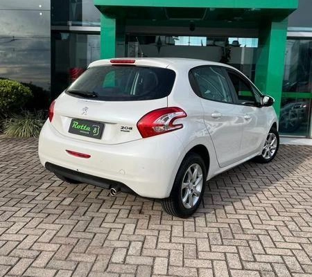imagem-https://www.socarrao.com.br/sc-vehicle-images-prod/4372336/1792247813729-8574838_18_B_2db7daa09d.jpeg