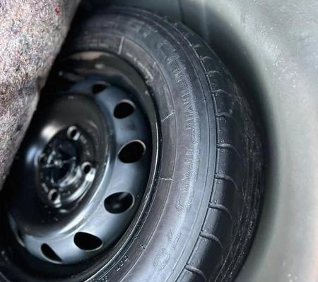 imagem-https://www.socarrao.com.br/sc-vehicle-images-prod/4372339/1792247968000-8574894_13_B_8483705acb.jpeg