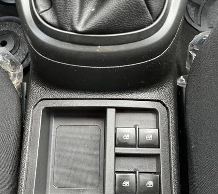 imagem-https://www.socarrao.com.br/sc-vehicle-images-prod/4372344/1792167178672-8574941_11_B_1ce551f9cc.jpeg