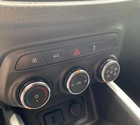 imagem-https://www.socarrao.com.br/sc-vehicle-images-prod/4372346/1792167180656-8574960_11_B_a5fcc32858.jpeg