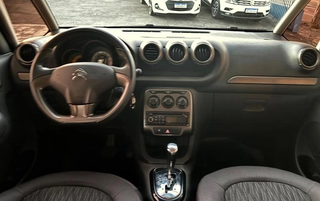 imagem-https://www.socarrao.com.br/sc-vehicle-images-prod/4372433/1792167532632-8263824_8_B_c9148b42e0.jpeg