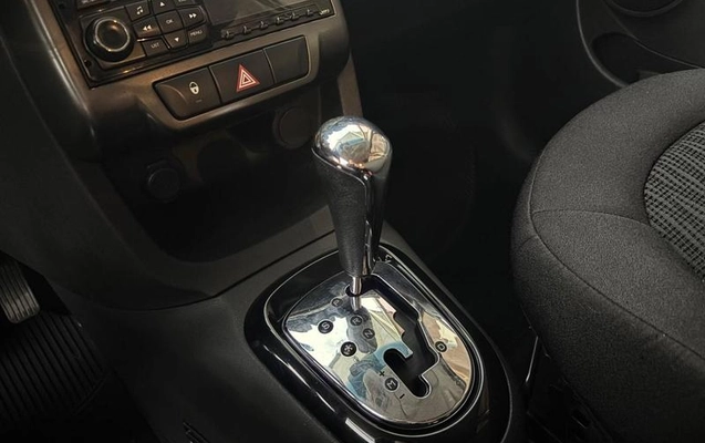 imagem-https://www.socarrao.com.br/sc-vehicle-images-prod/4372433/1792167532642-8263824_14_B_336ff1d3e1.jpeg