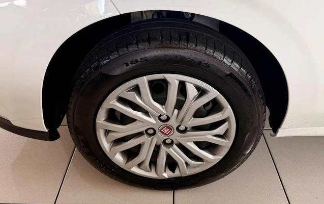 imagem-https://www.socarrao.com.br/sc-vehicle-images-prod/4372450/1792586177128-8569114_18_B_576d62a0f2.jpeg