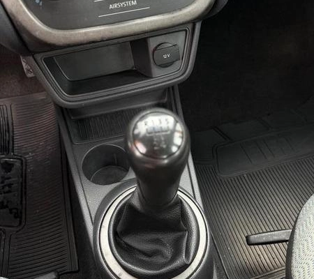 imagem-https://www.socarrao.com.br/sc-vehicle-images-prod/4372482/1792168151961-8574507_11_B_b8c180f193.jpeg