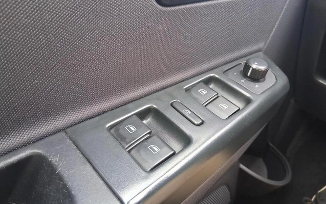 imagem-https://www.socarrao.com.br/sc-vehicle-images-prod/4372488/1792689303550-8577692_13_B_ab25aa6815.jpeg
