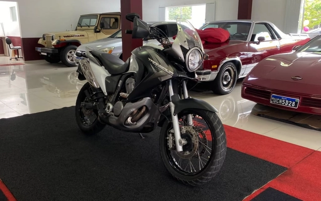 imagem-https://www.socarrao.com.br/sc-vehicle-images-prod/4372496/1792168230966-vehicle_image_1792079332_652550e25822b5c249f8fbdb71b1e67c.jpeg