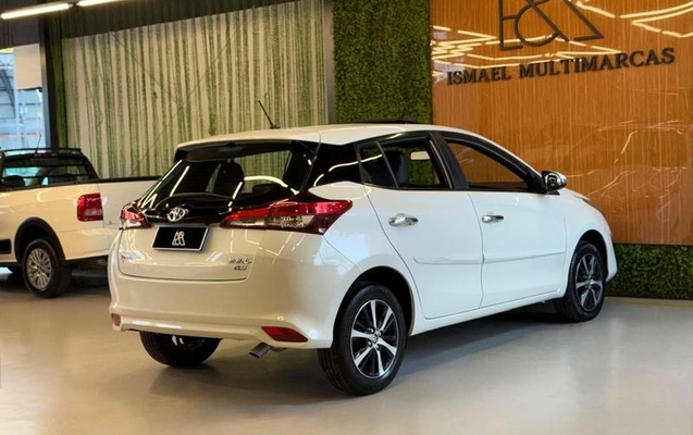 imagem-https://www.socarrao.com.br/sc-vehicle-images-prod/4372500/1792609793244-8483936_9_B_0ea682478e.jpeg