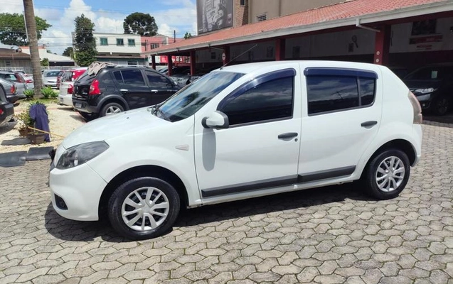 imagem-https://www.socarrao.com.br/sc-vehicle-images-prod/4372538/1792169216760-8575604_2_B_fb21425b6e.jpeg