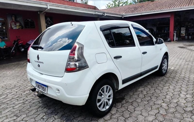imagem-https://www.socarrao.com.br/sc-vehicle-images-prod/4372538/1792169216775-8575604_10_B_1331d2520a.jpeg