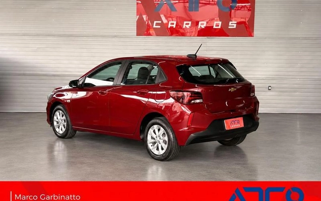 imagem-https://www.socarrao.com.br/sc-vehicle-images-prod/4372543/1792177322109-8576510_0_B_c56d0c9abb.jpeg